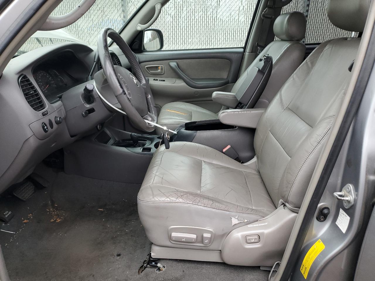 2004 Toyota Sequoia Sr5 VIN: 5TDBT44A64S209465 Lot: 91837215