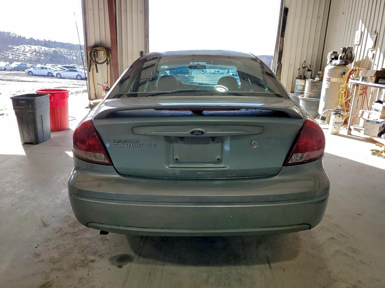 2006 Ford Taurus Se VIN: 1FAFP53U16A249224 Lot: 93631345