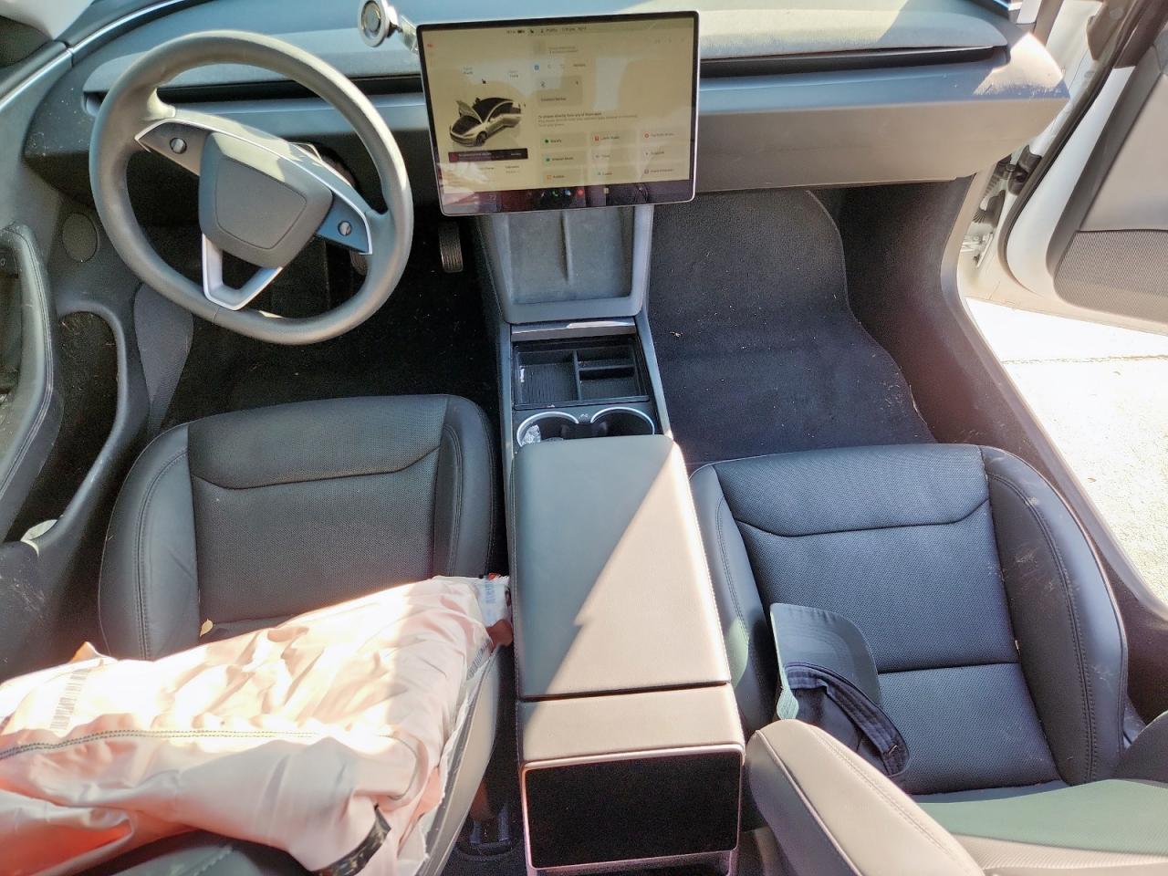 2024 Tesla Model 3 VIN: 5YJ3E1EB5RF818112 Lot: 92675995