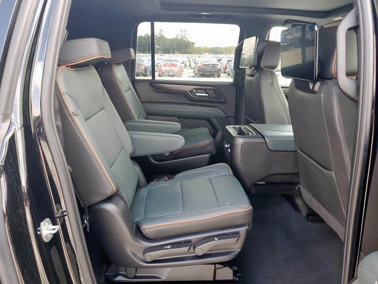 2025 GMC Yukon Xl At4 VIN: 1GKS2HRL3SR226826 Lot: 93145025