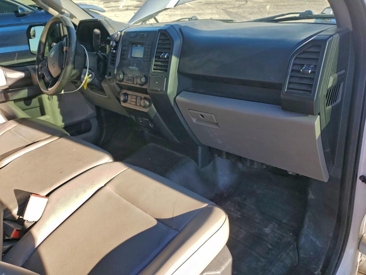 2019 Ford F150 VIN: 1FTMF1CB4KKC23717 Lot: 93998255