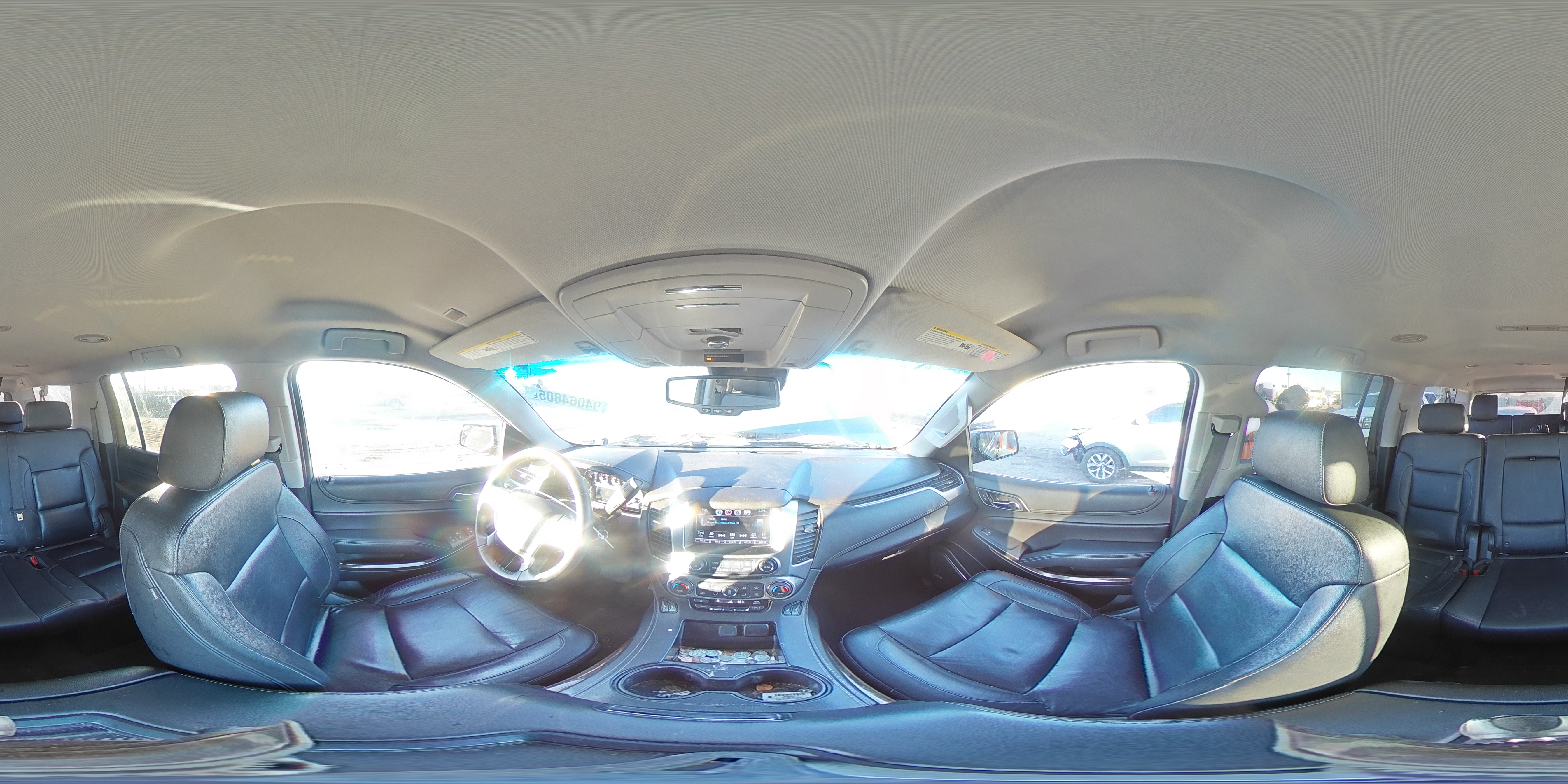 2018 Chevrolet Suburban K1500 Lt VIN: 1GNSKHKC8JR365815 Lot: 94064805