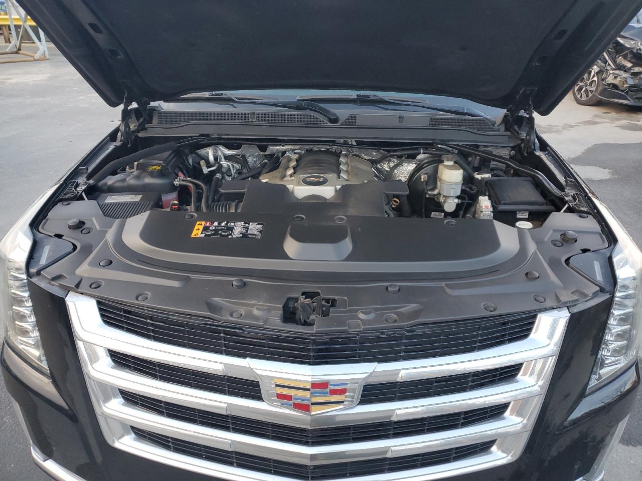 2018 Cadillac Escalade Esv Luxury VIN: 1GYS4HKJ7JR334471 Lot: 93170595