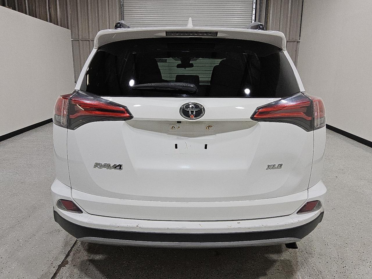 2018 Toyota Rav4 Adventure VIN: 2T3WFREV9JW418524 Lot: 85394345