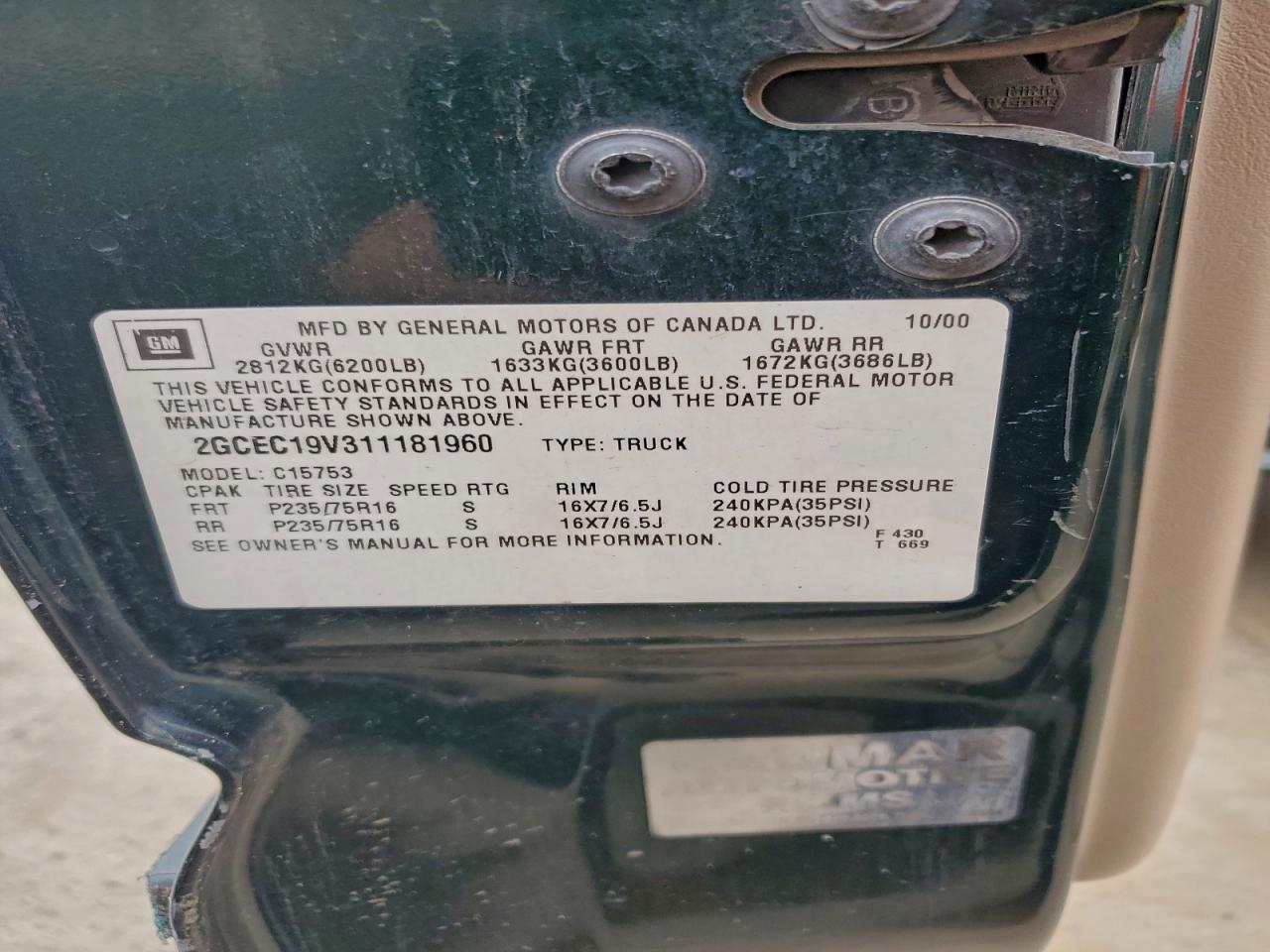 2001 Chevrolet Silverado C1500 VIN: 2GCEC19V311181960 Lot: 94195825