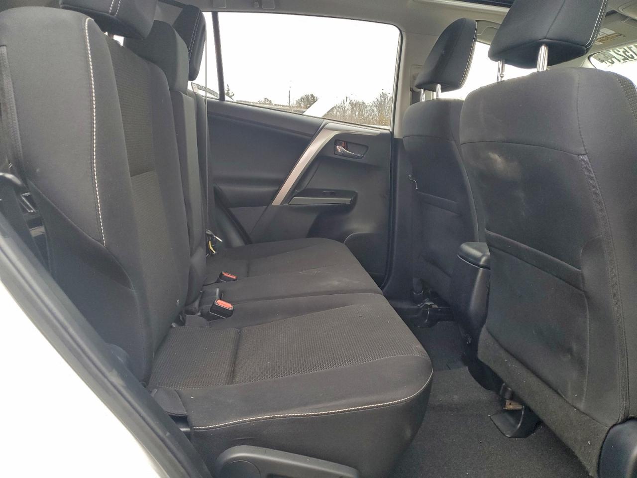 2017 Toyota Rav4 Xle VIN: JTMRFREV7HJ131690 Lot: 94115275