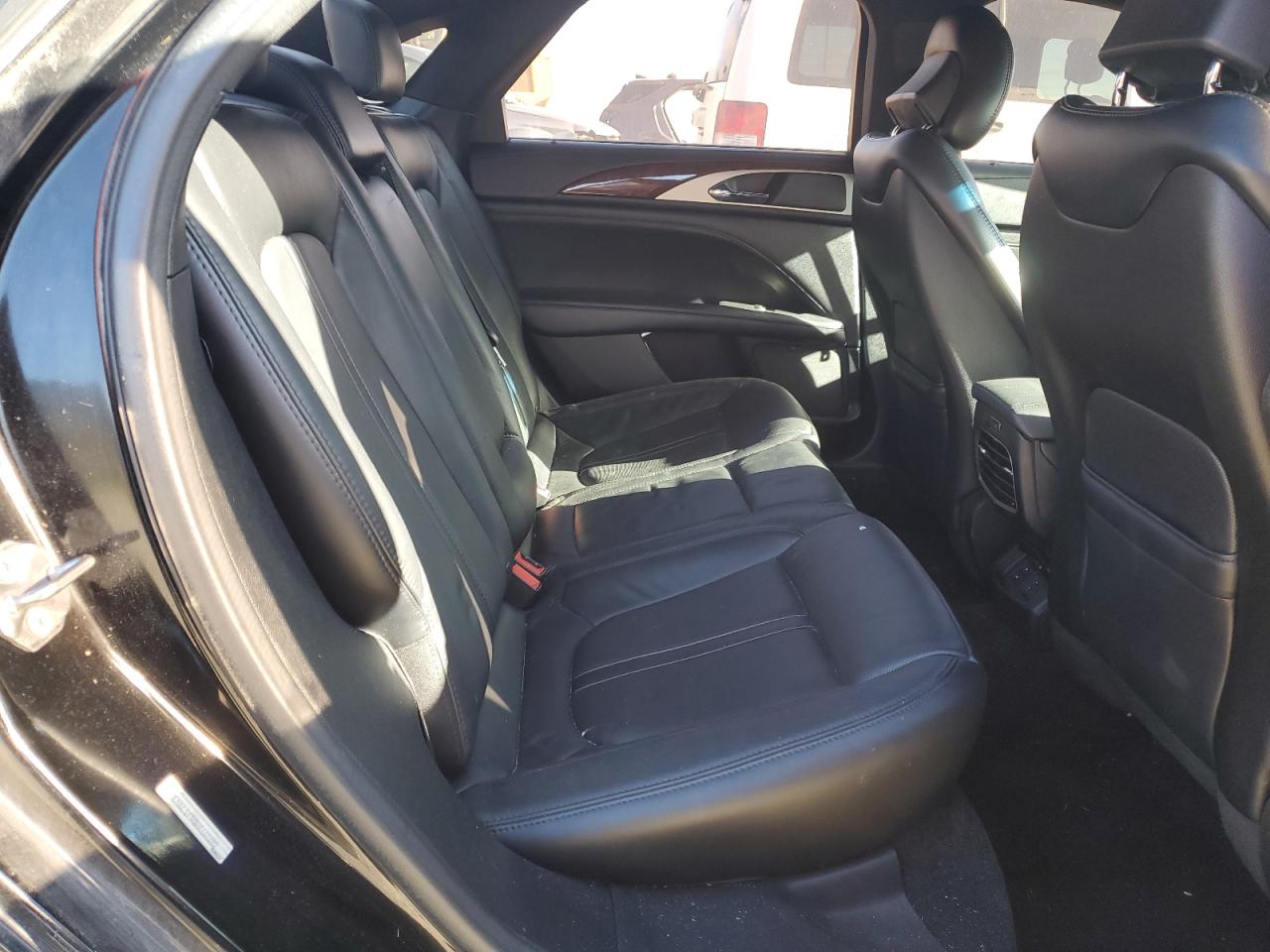 2017 Lincoln Mkz Reserve VIN: 3LN6L5F98HR615102 Lot: 92260415