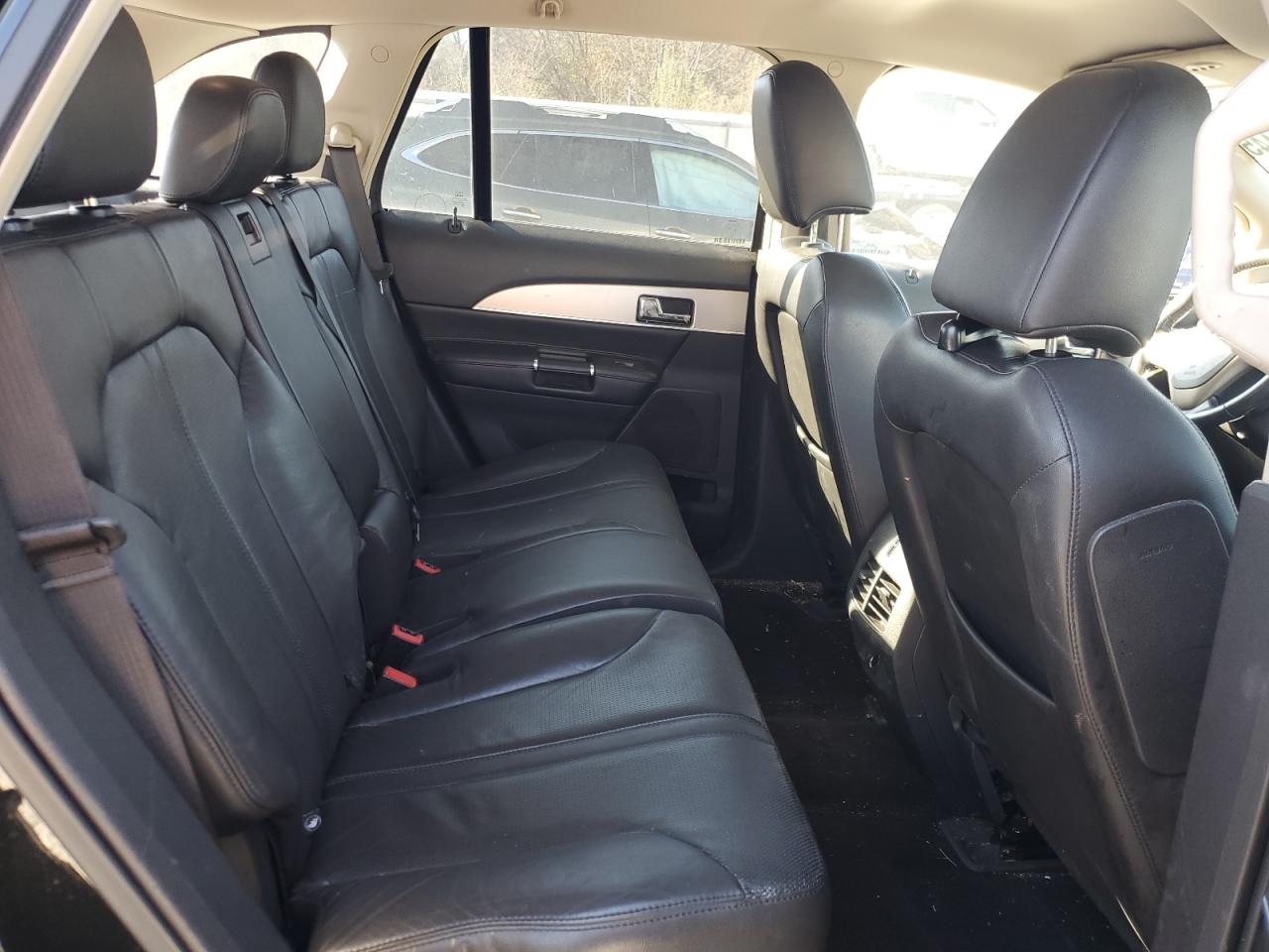 2011 Lincoln Mkx VIN: 2LMDJ6JK4BBJ11752 Lot: 93512445