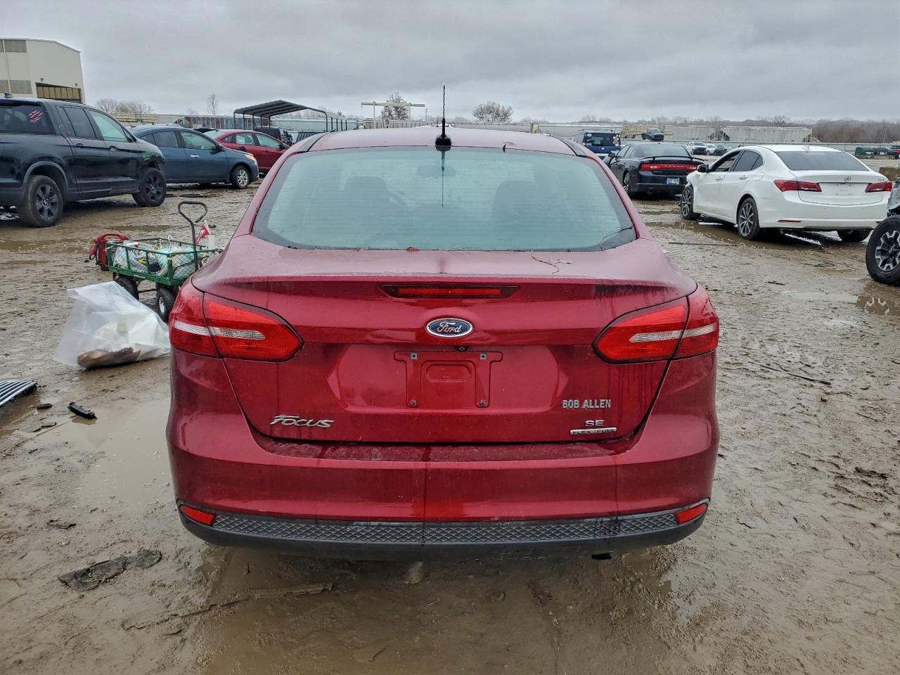 2016 Ford Focus Se VIN: 1FADP3F27GL383490 Lot: 92793445