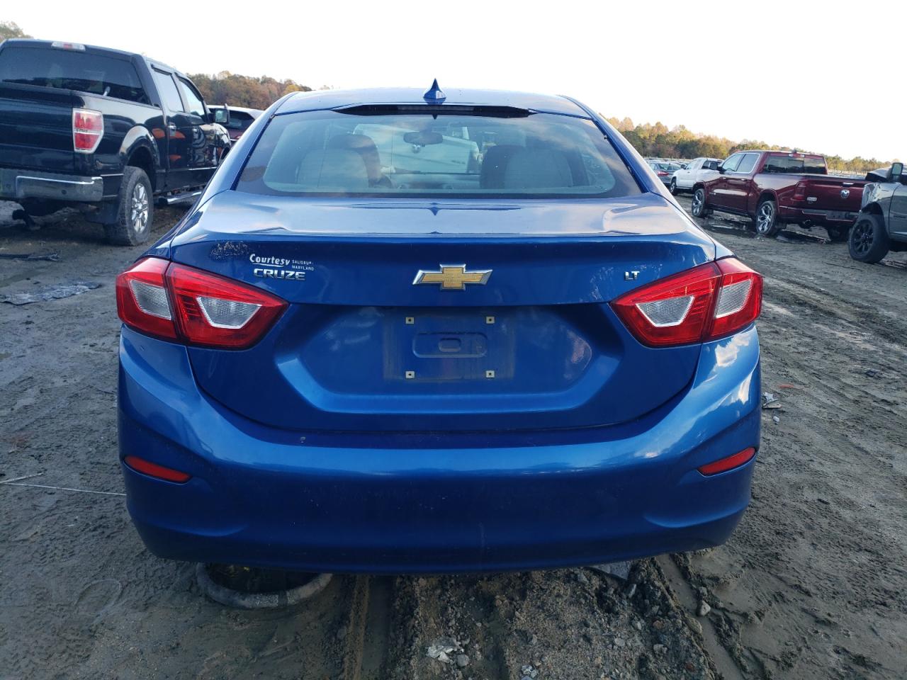 2018 Chevrolet Cruze Lt VIN: 1G1BE5SM1J7181621 Lot: 91025325