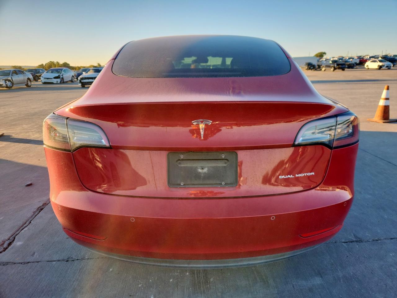 2022 Tesla Model 3 VIN: 5YJ3E1EBXNF323799 Lot: 92209465
