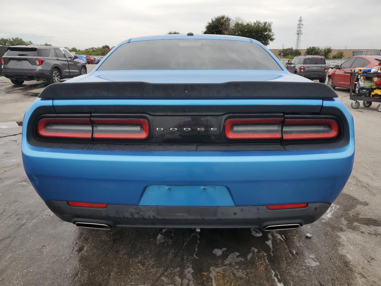 2018 Dodge Challenger Sxt VIN: 2C3CDZAG3JH333151 Lot: 91683095
