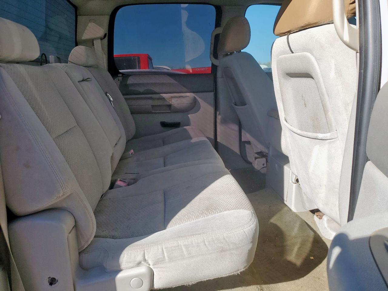 2007 GMC Sierra C2500 Heavy Duty VIN: 1GTHC23KX7F505182 Lot: 92123045