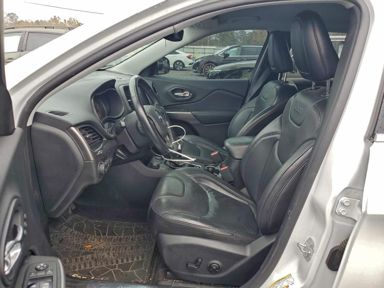 2019 Jeep Cherokee Limited VIN: 1C4PJMDXXKD106929 Lot: 94284525