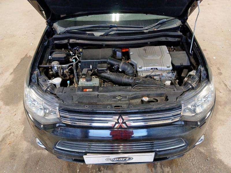 2014 MITSUBISHI OUTLANDER 2.0 PHEV GX4HS 5DR AUTO