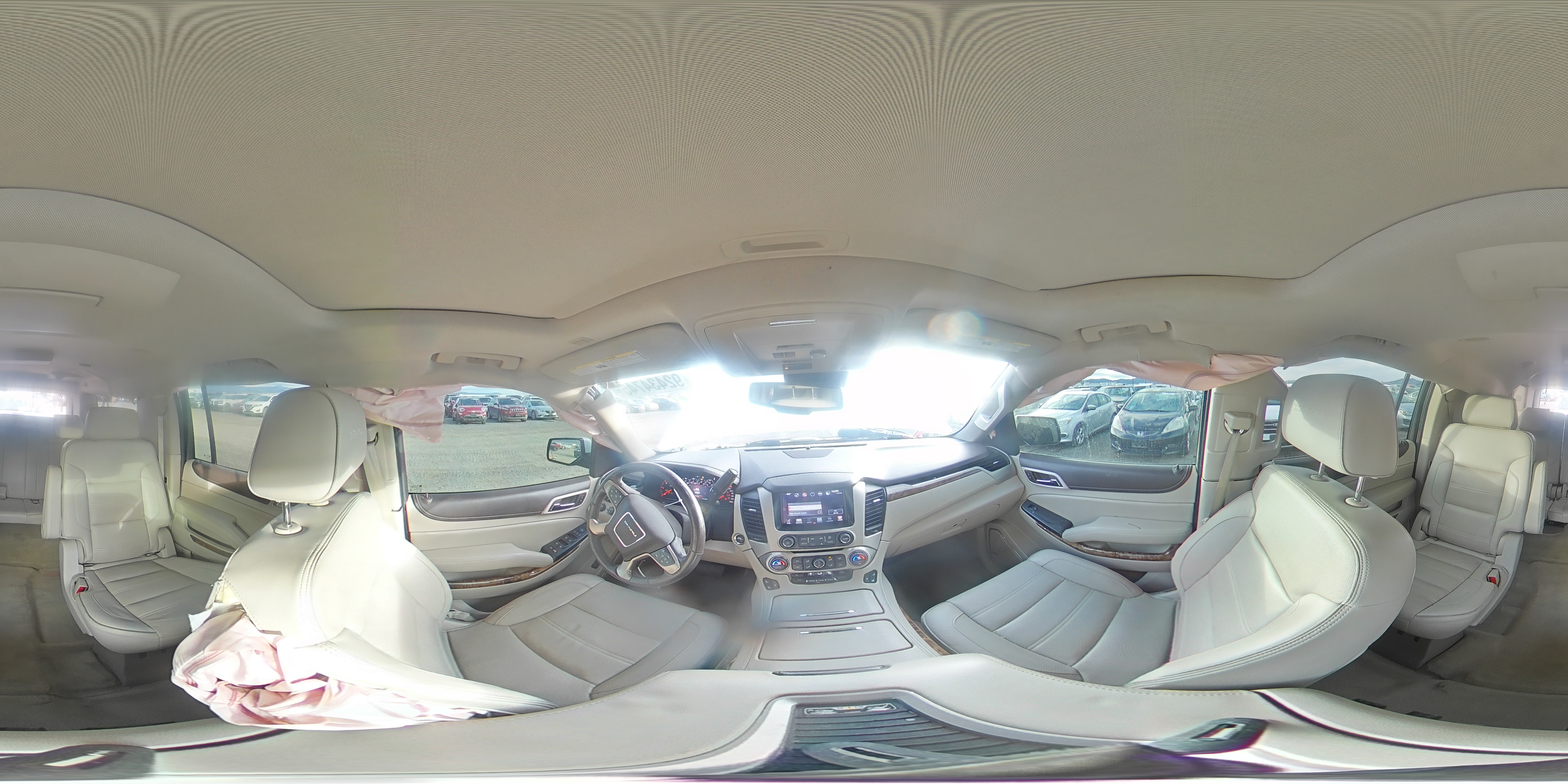 2016 GMC Yukon Xl Denali VIN: 1GKS2HKJ3GR201120 Lot: 92434745