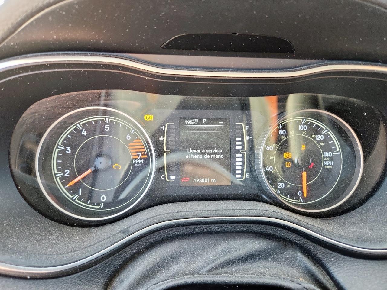 2019 Jeep Cherokee Latitude Plus VIN: 1C4PJLLB7KD202856 Lot: 92194565