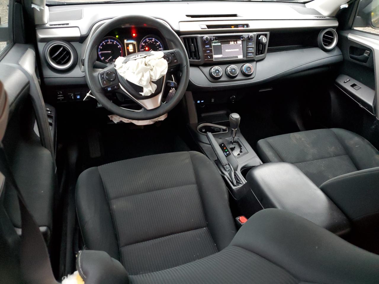 2018 Toyota Rav4 Le VIN: 2T3ZFREVXJW453540 Lot: 93403155