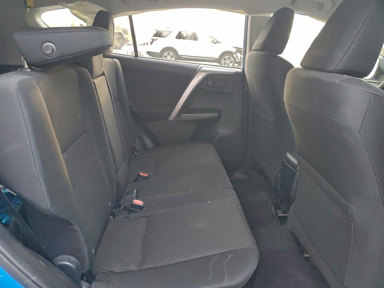 2017 Toyota Rav4 Le VIN: JTMZFREVXHJ134096 Lot: 94599575