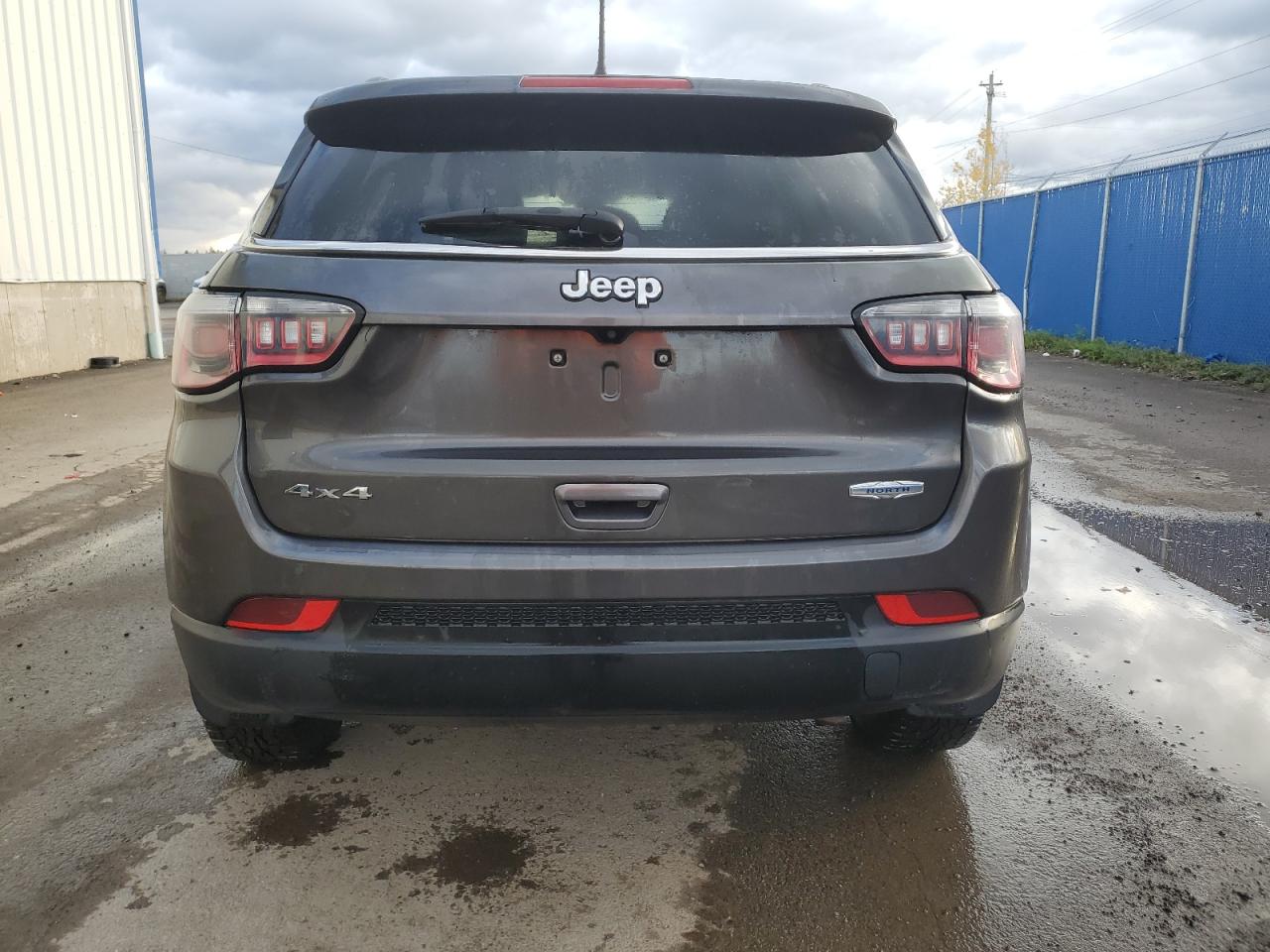 2018 Jeep Compass Latitude VIN: 3C4NJDBB9JT127911 Lot: 91960705