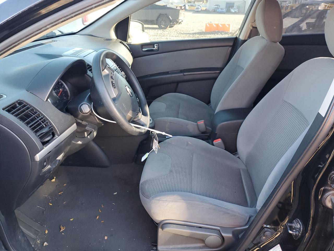 2011 Nissan Sentra 2.0 VIN: 3N1AB6AP5BL634992 Lot: 92903425