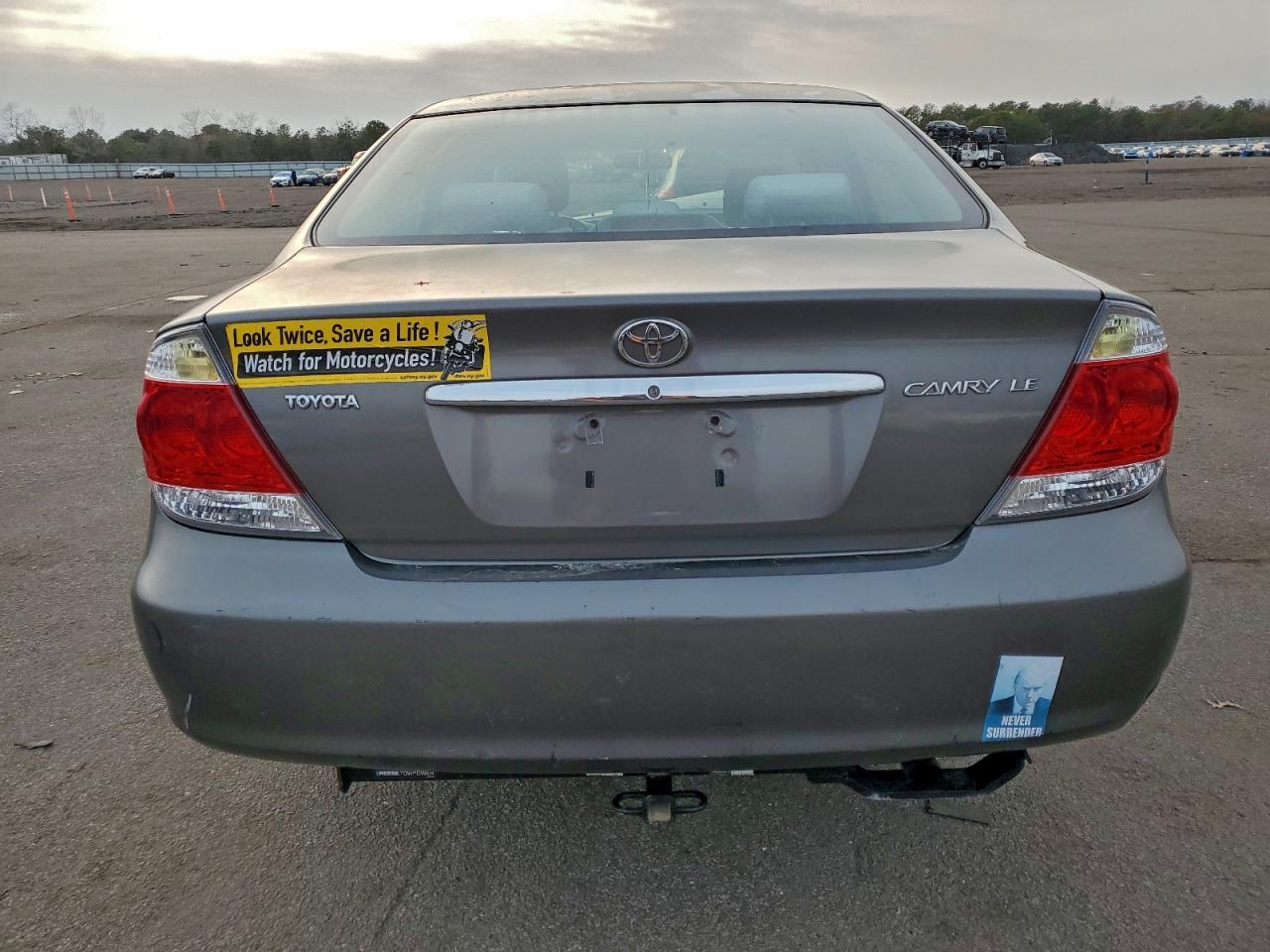 2006 Toyota Camry Le VIN: 4T1BE32K56U681764 Lot: 92835165
