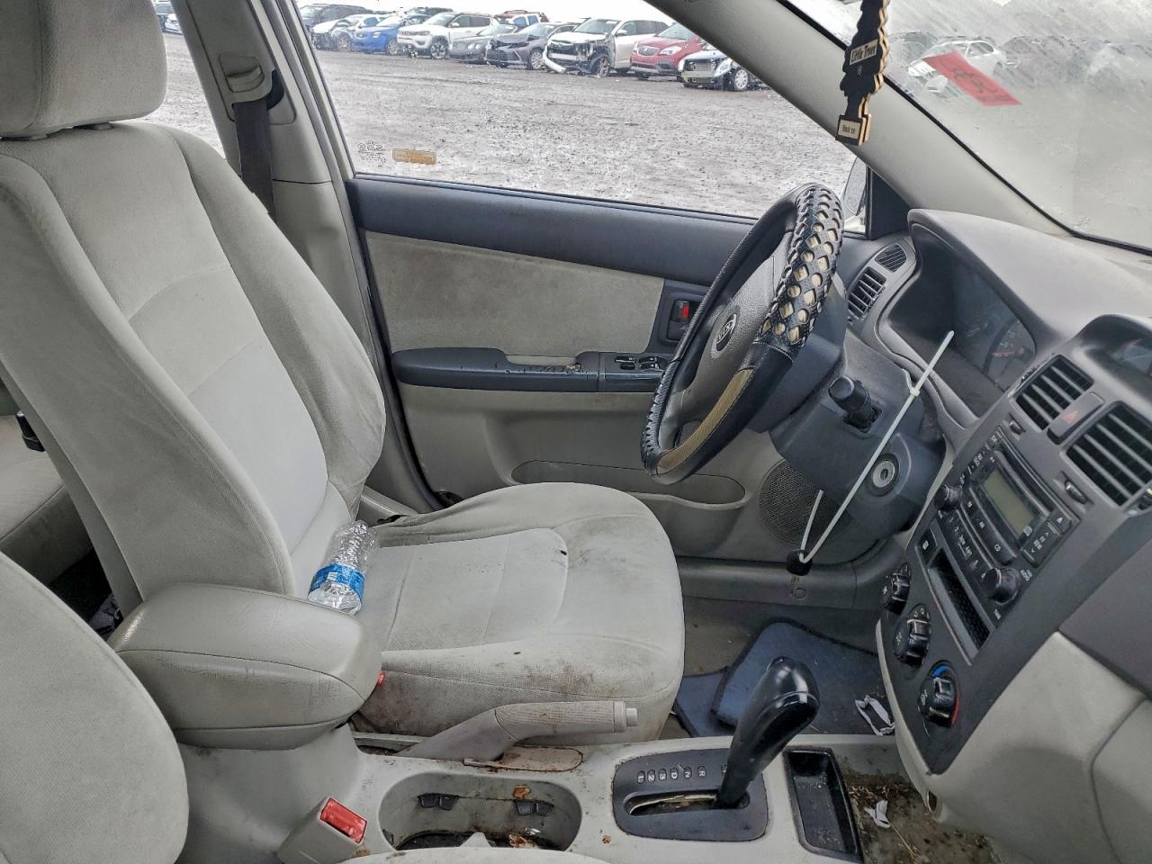 2005 Kia Spectra Lx VIN: KNAFE121455114601 Lot: 93852505