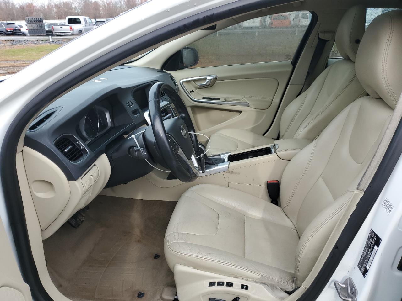 2015 Volvo S60 Premier VIN: YV140MFB0F1306064 Lot: 93326705