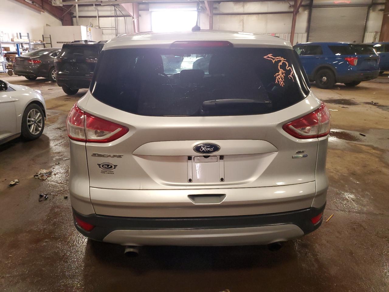 2016 Ford Escape Se VIN: 1FMCU9GX2GUB35584 Lot: 92825475