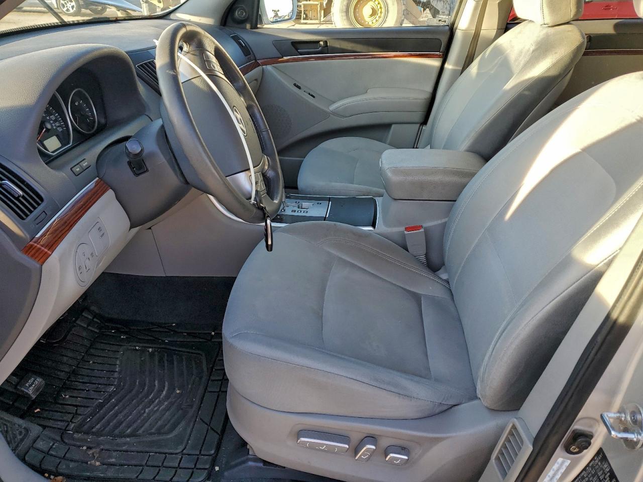 2010 Hyundai Veracruz Gls VIN: KM8NUDCC6AU119393 Lot: 94300995