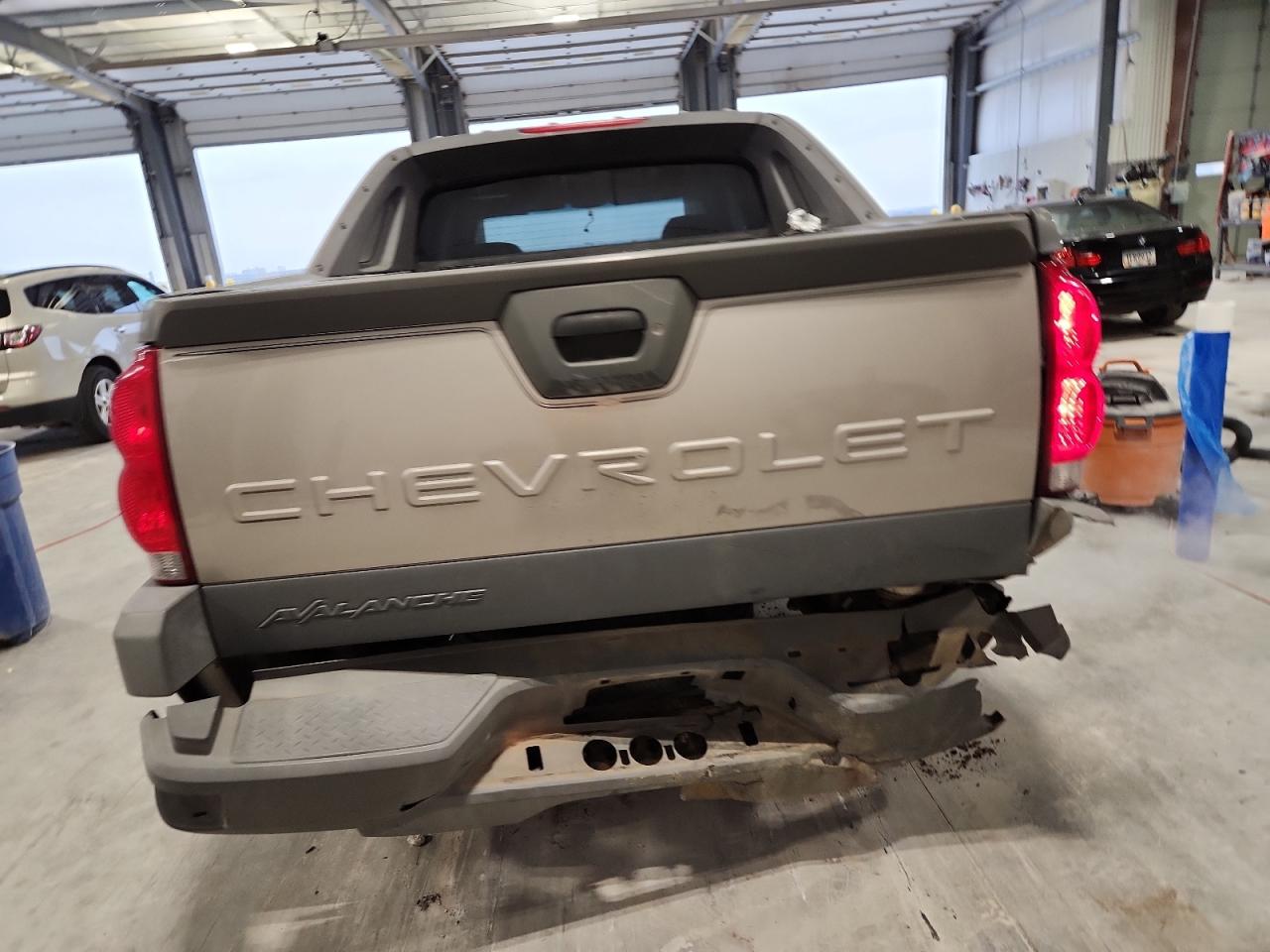 2002 Chevrolet Avalanche K1500 VIN: 3GNEK13T32G103771 Lot: 93126685