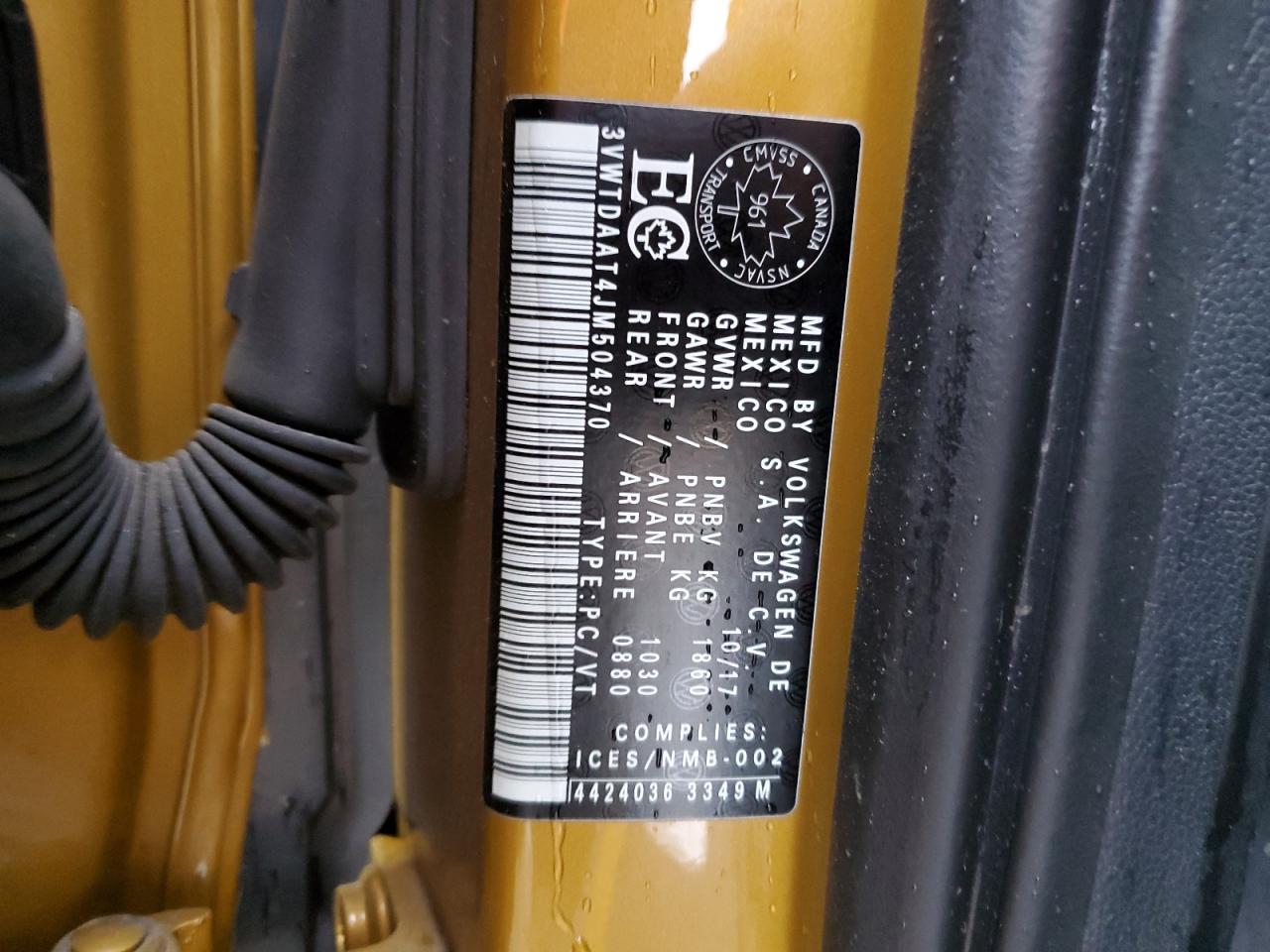 2018 Volkswagen Beetle Dune VIN: 3VWTDAAT4JM504370 Lot: 90785625