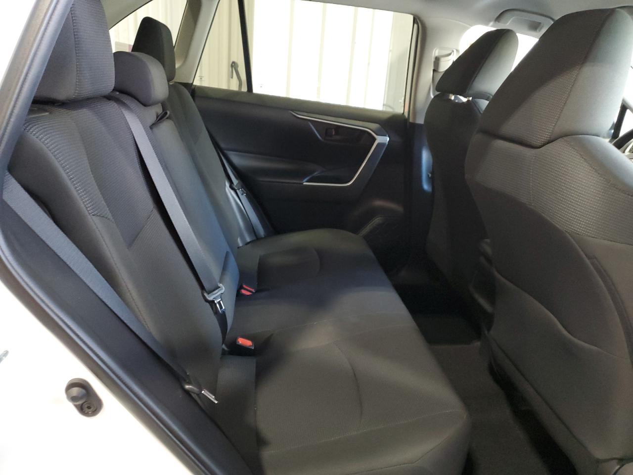 2020 Toyota Rav4 Le VIN: 2T3F1RFV8LC105143 Lot: 91095145