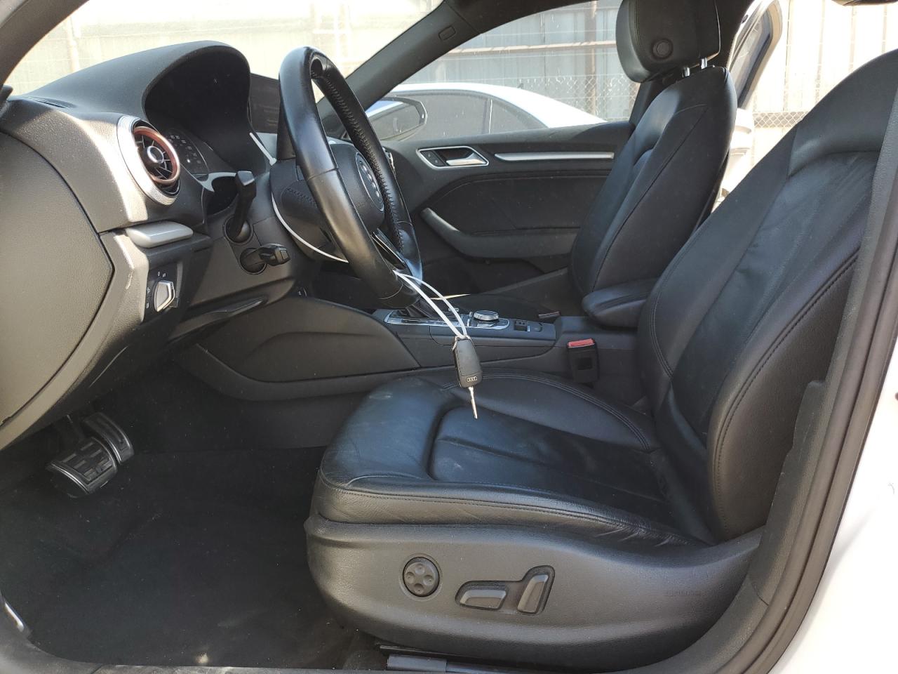 2017 Audi A3 Premium VIN: WAUAUGFF6H1026845 Lot: 91725845