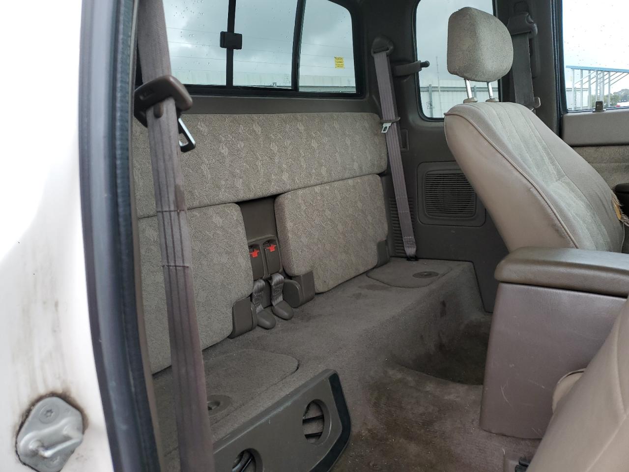 2000 Toyota Tacoma Xtracab VIN: 4TAWN72N4YZ612413 Lot: 93342135