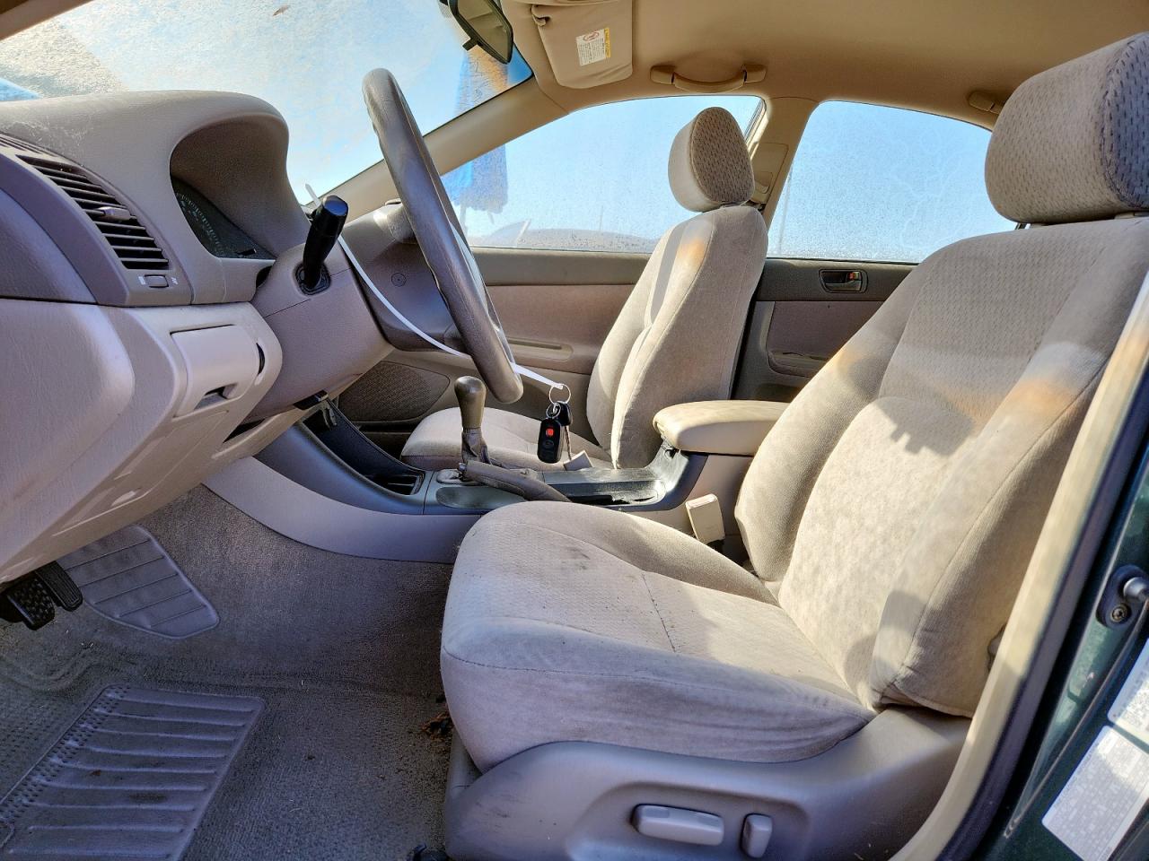 2003 Toyota Camry Le VIN: JTDBE32K330144849 Lot: 89813065