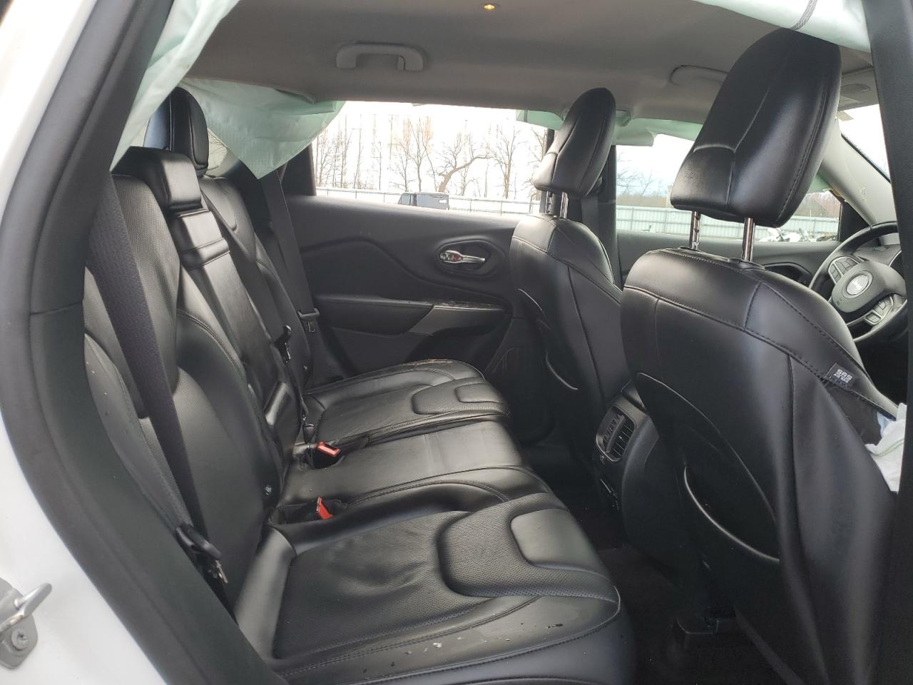 2019 Jeep Cherokee Limited VIN: 1C4PJMDX8KD138794 Lot: 92583775