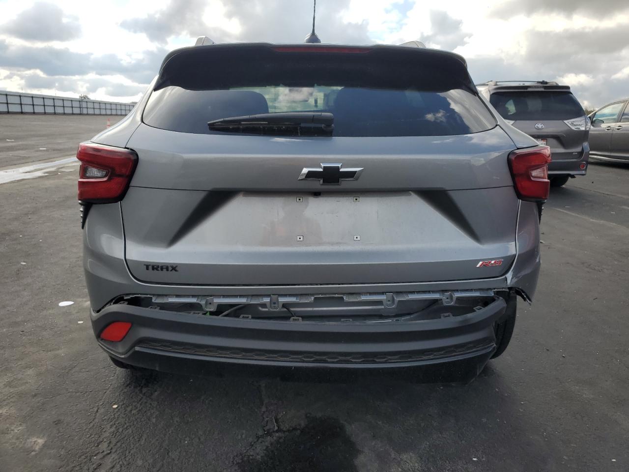 2025 Chevrolet Trax 2Rs VIN: KL77LJEP1SC284304 Lot: 93455125
