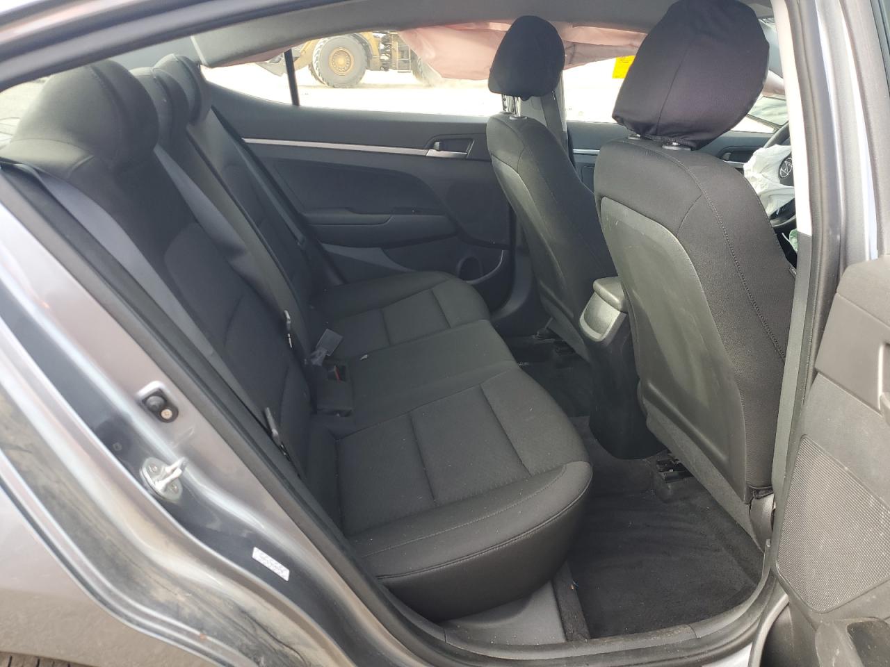 2019 Hyundai Elantra Se VIN: KMHD74LF5KU833756 Lot: 92867405