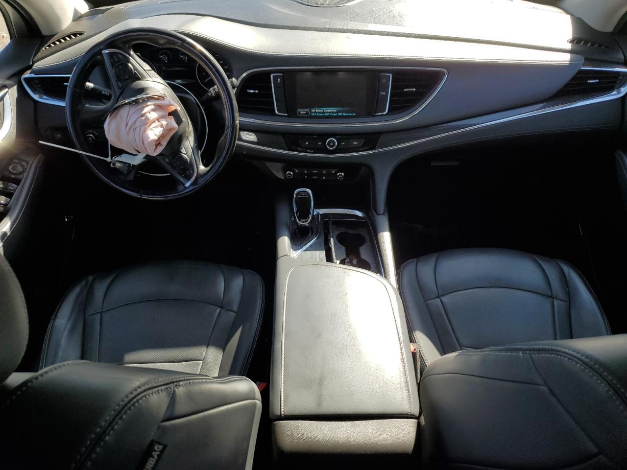 2019 Buick Enclave Essence VIN: 5GAERBKW3KJ152734 Lot: 92494215