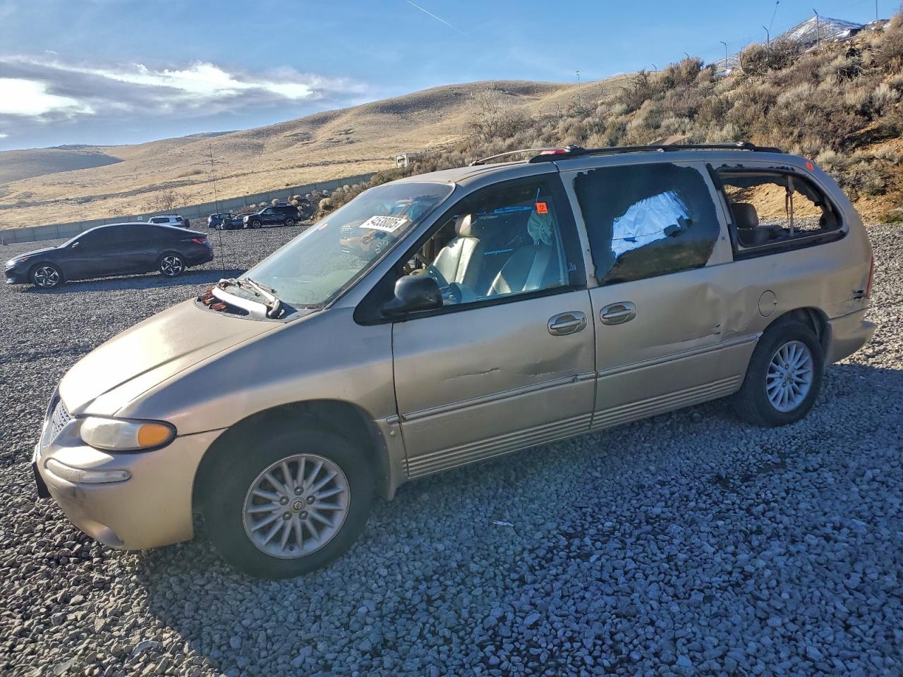 1999 Chrysler Town & Country Lx