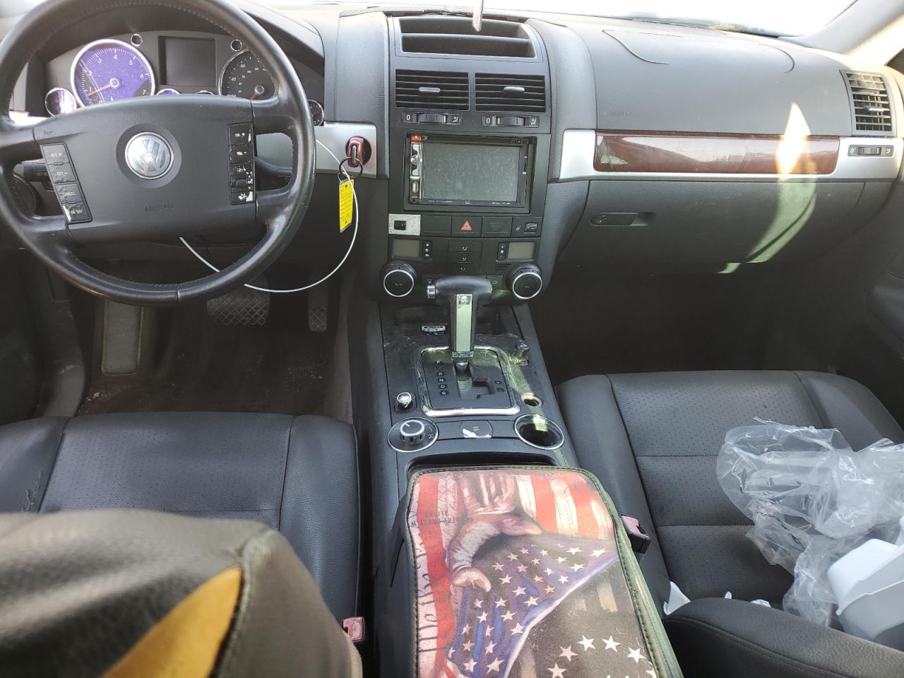 2005 Volkswagen Touareg 3.2 VIN: WVGZG77L75D075978 Lot: 92805195