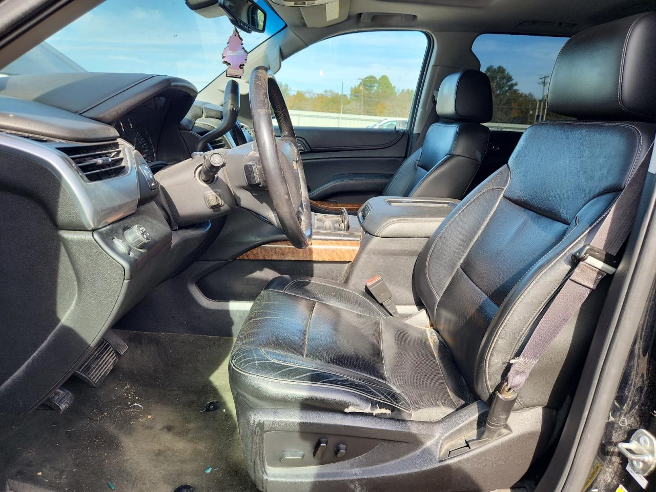 2015 Chevrolet Suburban C1500 Ltz VIN: 1GNSCKKC9FR263117 Lot: 92527385