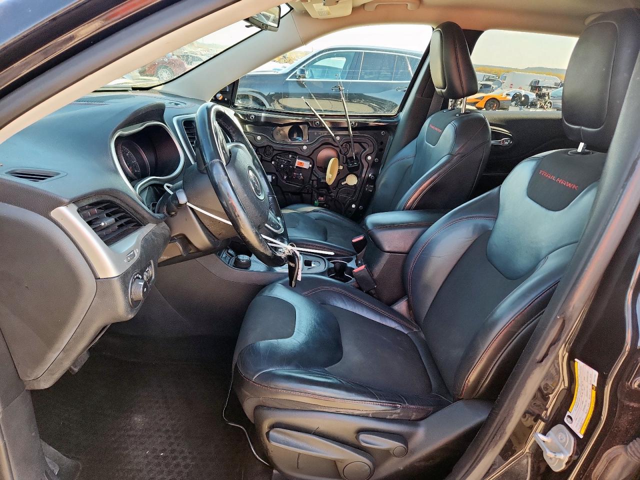 2015 Jeep Cherokee Trailhawk VIN: 1C4PJMBS6FW717252 Lot: 93094145