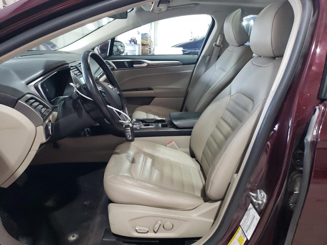 2017 Ford Fusion Se VIN: 3FA6P0T92HR321295 Lot: 92846805