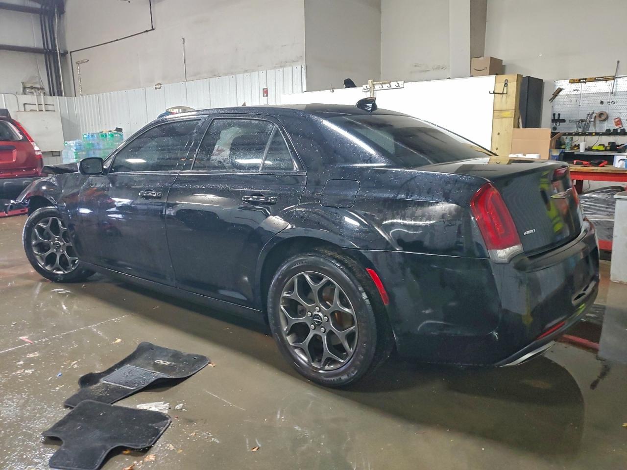 2017 Chrysler 300 S VIN: 2C3CCAGG8HH647951 Lot: 94176405