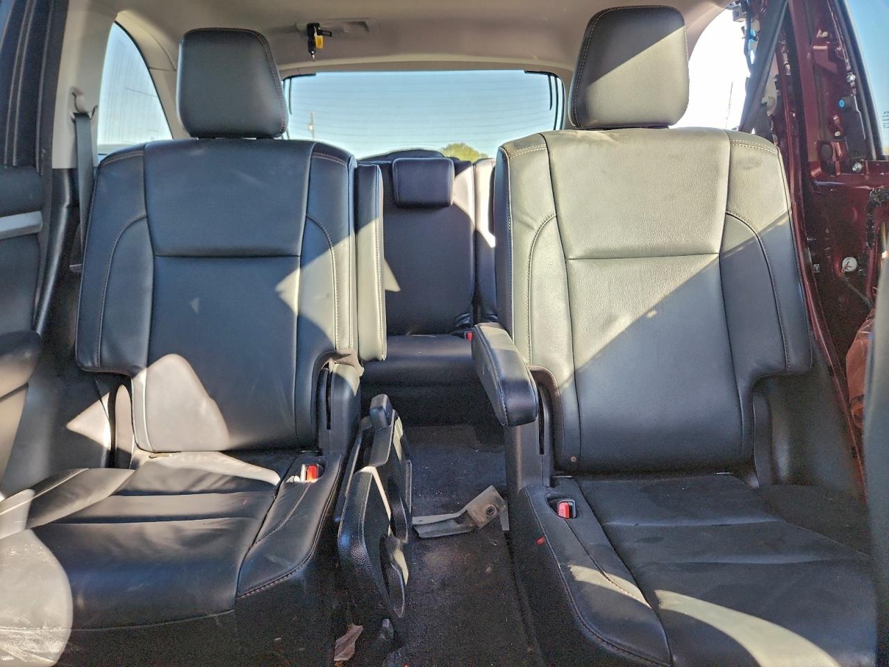 2018 Toyota Highlander Se VIN: 5TDKZRFH0JS273079 Lot: 94302885