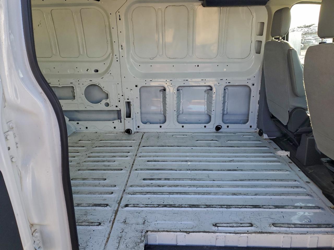 2017 Ford Transit T-150 VIN: 1FTYE9ZM8HKA55908 Lot: 94355665