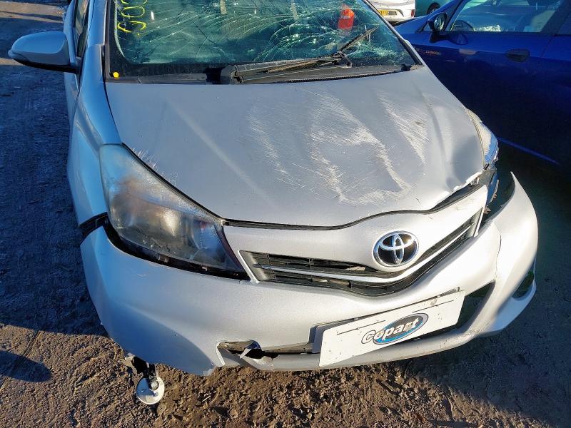 2014 TOYOTA YARIS ICON