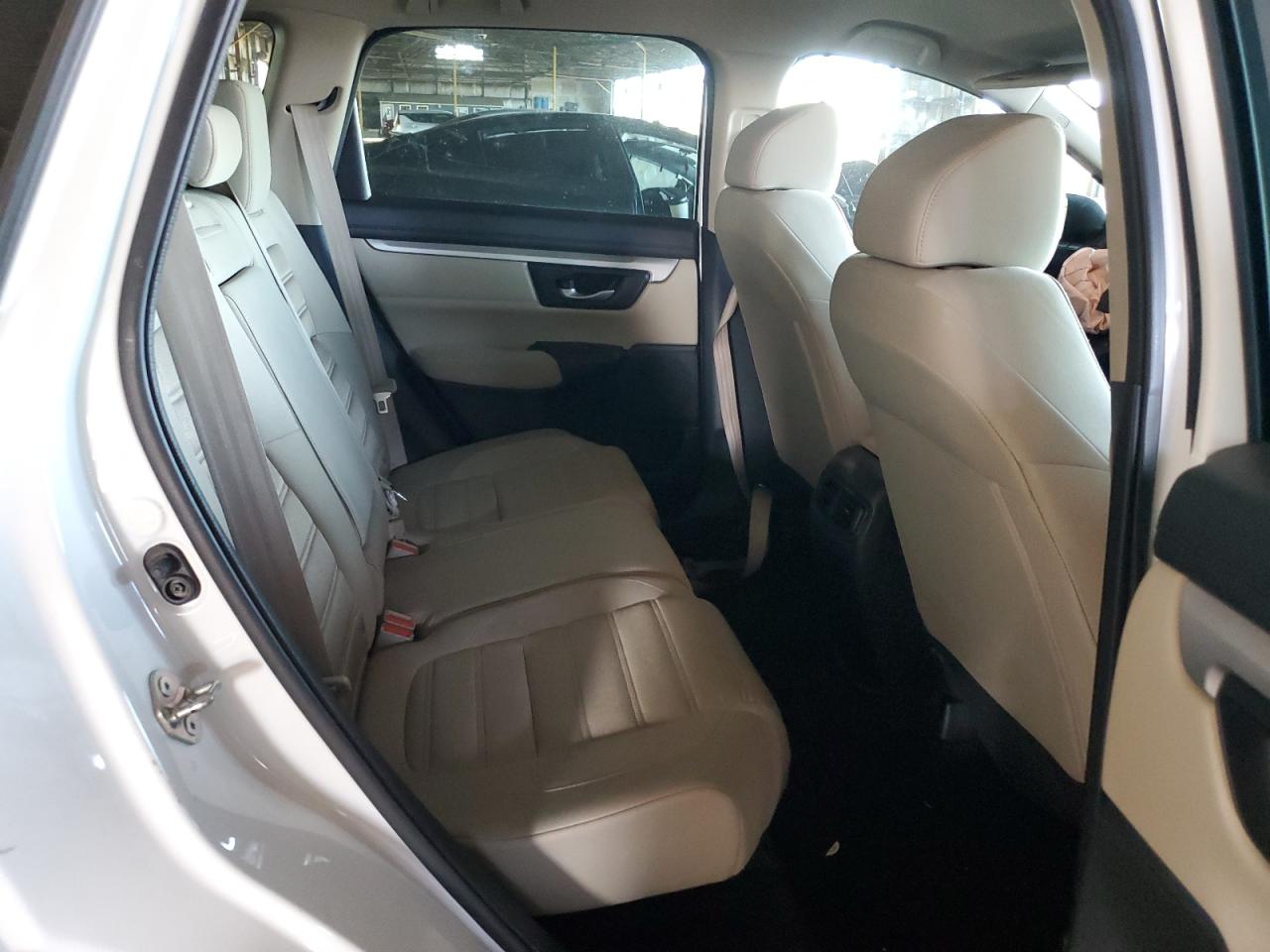 2019 Honda Cr-V Lx VIN: 2HKRW5H3XKH420422 Lot: 92416385